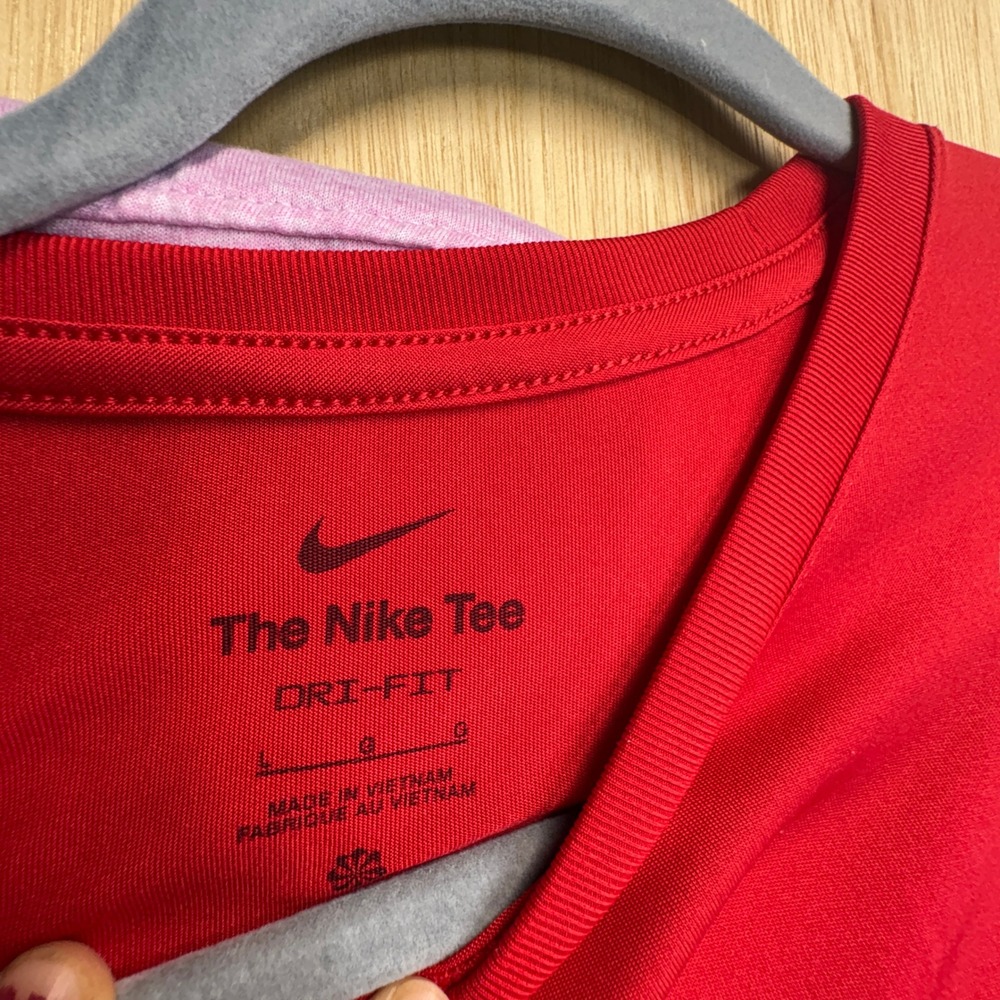 Nike Dri-FIT Womens Athletic 4 Pack Large Red Teal Pink Purple Training Tee - Picture 3 of 8